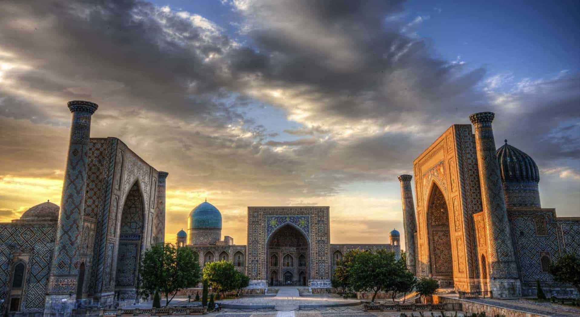 Silk Road specialist small group history tours for mature travellers