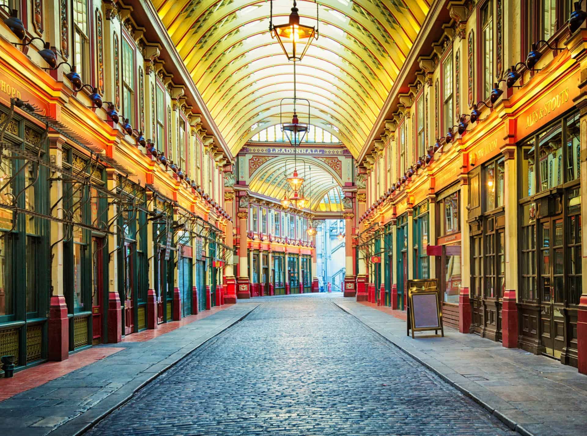 Queen Victoria's Great Britain, Leadenhall arcade
