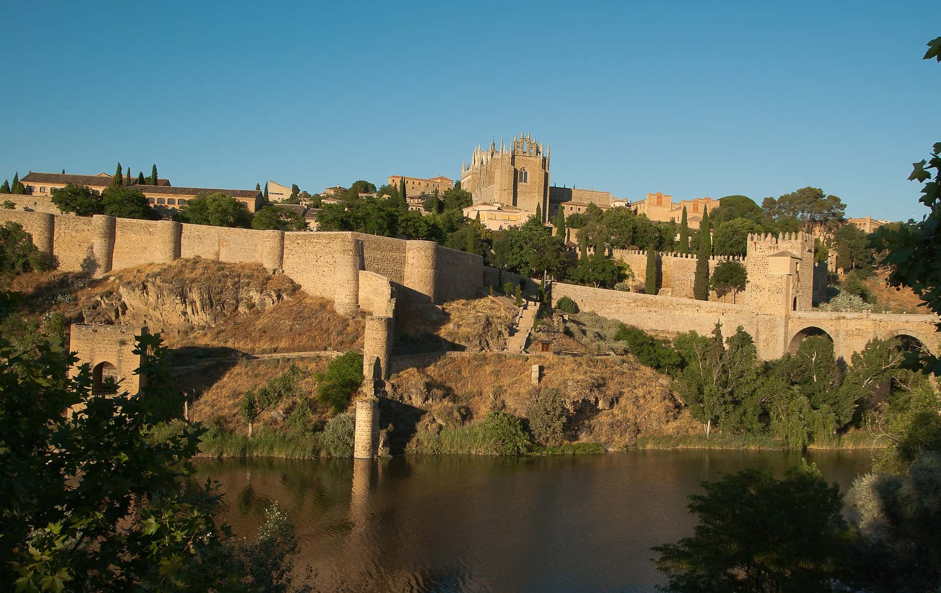 Toledo's walls